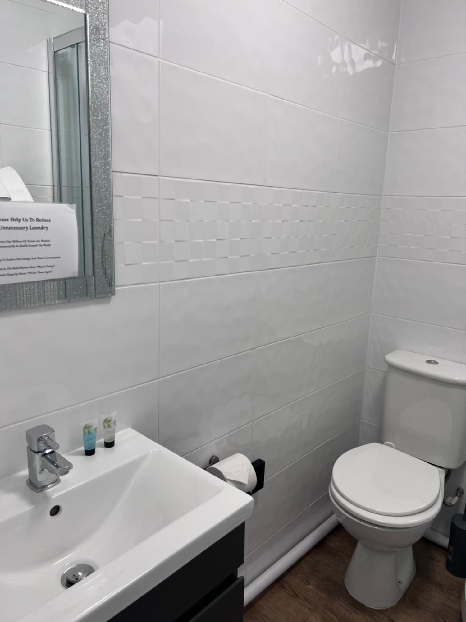 The Crown Hotel Corwen Dış mekan fotoğraf