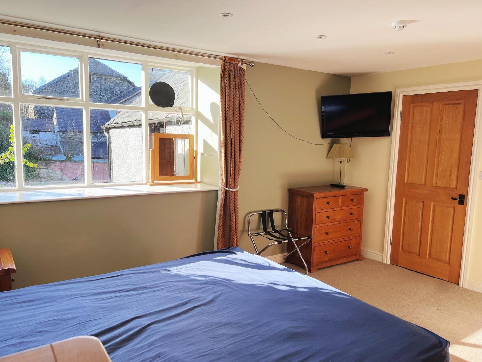 The Crown Hotel Corwen Dış mekan fotoğraf